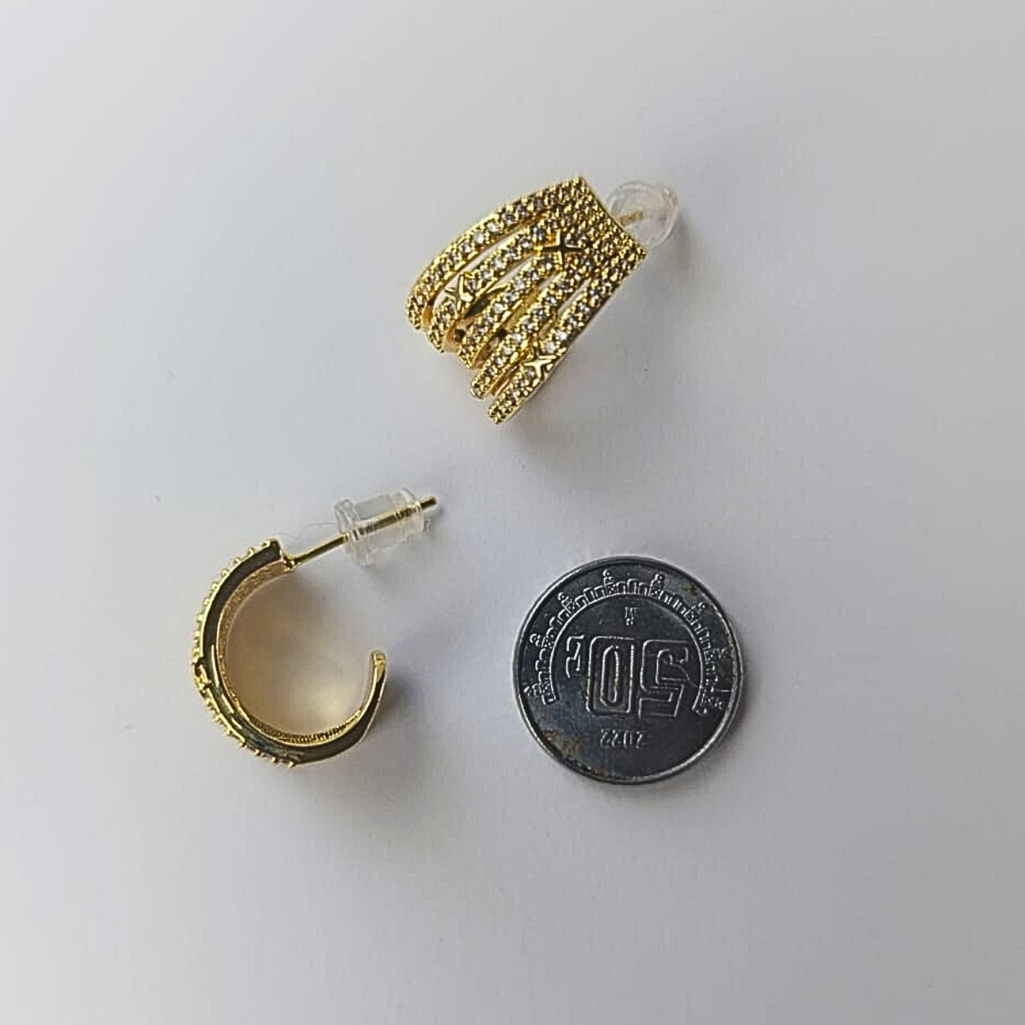 Arracadas Huggie- mini