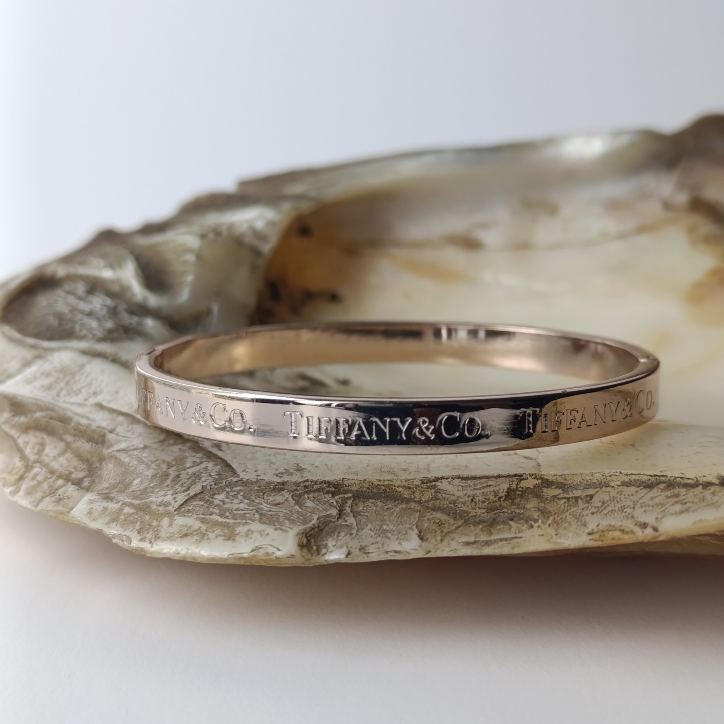 Brazalete Grabada Tiffany Style- Oro rosa