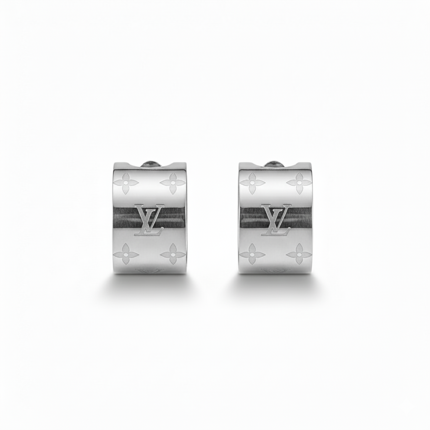 Aretes Louis Vuitton Style -Plateados