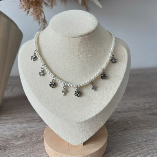Collar mini perlas y rosas